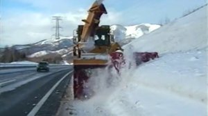 Снегоуборочная машина Niigata в работе часть 2