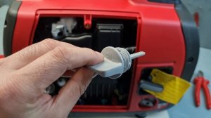 How to check the oil level of a Honda EU22i, EU20i, EU2000 Generator