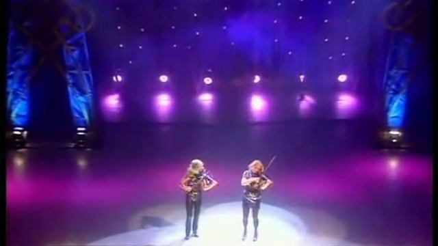 Lord Of The Dance - Riverdance - (1996) - Michael Flatley-violins смотреть онлайн