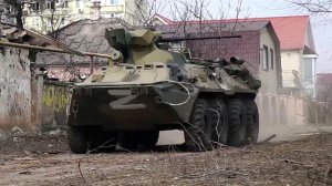 Подразделения ВС РФ и ДНР ведут бои против украинских националистов в центре Мариуполя