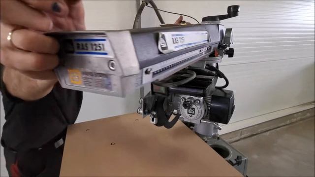 Radialarmsäge ELU Typ RAS 1251 смотреть онлайн