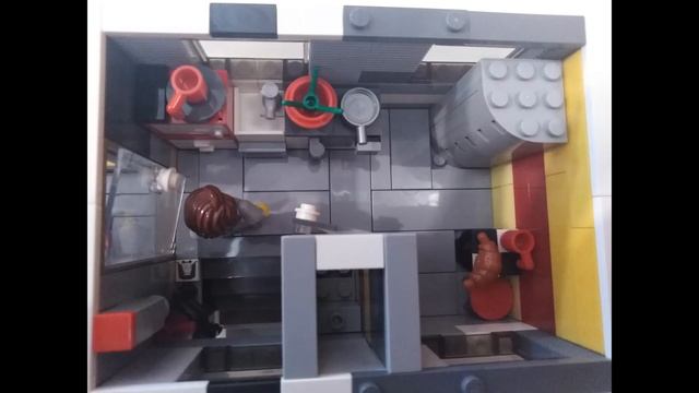 Лего-дом на колёсах на базе автобуса Mercedes Benz Travego 15 rhd смотреть онлайн