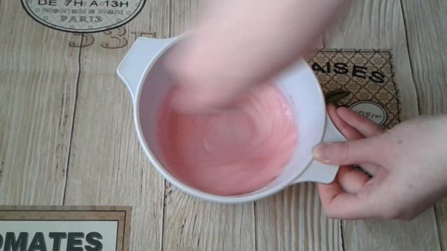 Очень простая РОЗОВАЯ САХАРНАЯ глазурь к творожным булочкам и другой выпечки