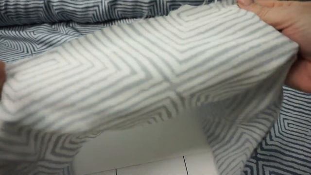 Вискоза сатин голубая геометрия FM4515 смотреть онлайн