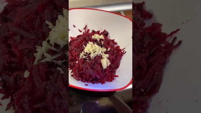 СвЁкла или свеклА- личное дело каждого. Главное, что очень вкусно ?