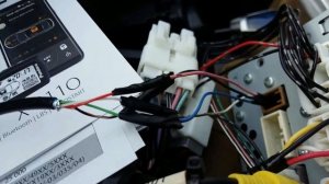 NHZN-W61G авто-магнитола TOYOTA,подключение USB кабеля