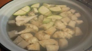 Теплый салат с корнем сельдерея