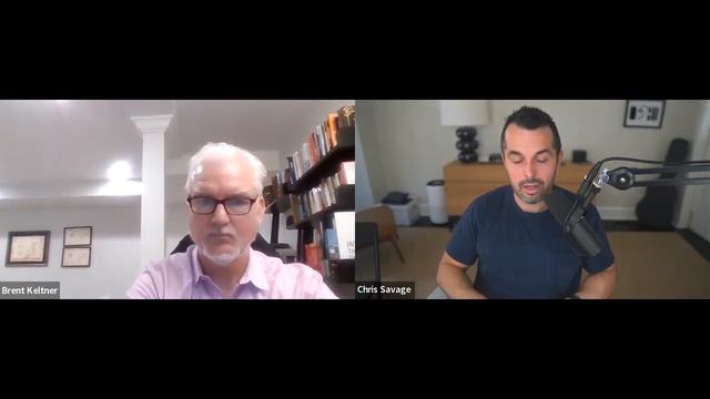 Break Through the Noise by Starting with a Niche with Chris Savage смотреть онлайн