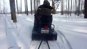 Пахом с Ванькой едут на бурке на рыбло