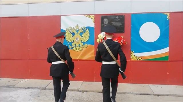Кадеты КШИ почтили память легендарного генерала Геннадия Николаевича Трошева.