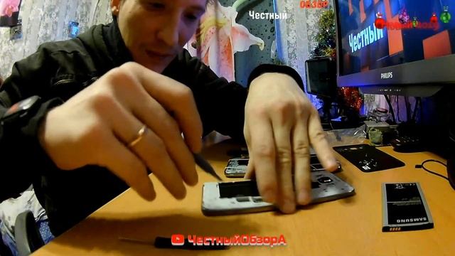 Распаковка дисплея и динамика. Полная замена экрана на Samsung J710, ремонтируем смартфон. смотреть онлайн