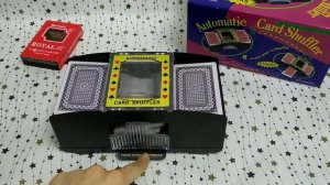 Шафл машинки для перемешивания карт в действии