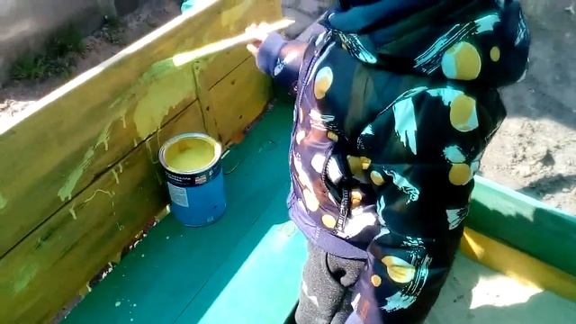 Красим песочницу