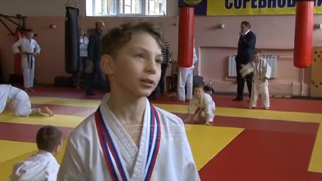 Златоустовский «Кондор» подвёл итоги сезона целой россыпью золотых медалей смотреть онлайн