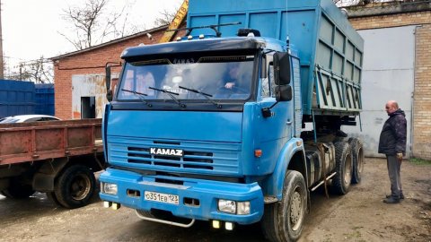 Уехал КУЗОВ на КАМАЗЕ !!!