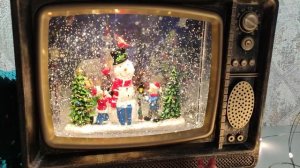 Новогодний фонарь телевизор