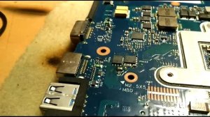 Samsung NP355V5C QMLE4 LA-8863P rev 2.0 (кз на плате, схема, как починить)