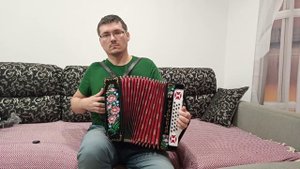 "Пусть бегут неуклюже" ( Песенка крокодила Гены) на гармони