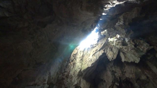 Дананг - новая Санья? Куда поехать? Экскурсия на Мраморные горы. Ночной Рынок Son Tra. Своим ходом! смотреть онлайн