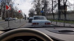 Это не сказка, а быль. Где-то за городом очень недорого Папа купил автомобиль.