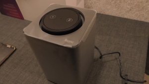 Яндекс Станция MAX - на что способна эта штука? Тестируем большую умную колонку