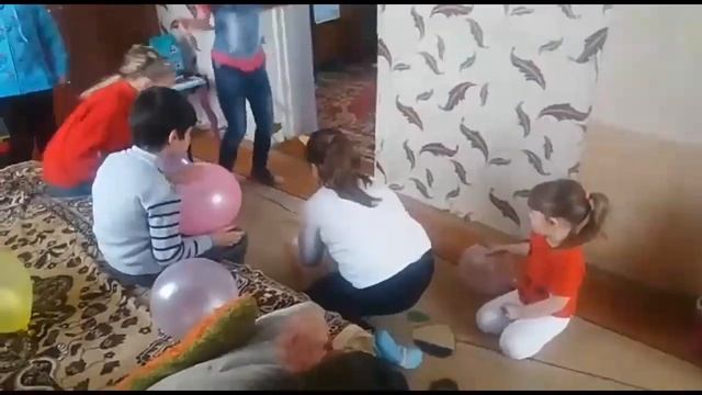 День рождения Ксении/Чаепитие в кругу семьи #деньрождения#конкурсы#подарки#семьявселе