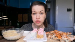 МУКБАНГ РОЛЛЫ, ПИЦЦА, САЛАТ/MUKBANG HALK FAMILY ЕДА