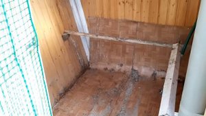 Как спастись от помета кур? Куда ж его девать то? Куроводство без прикрас.