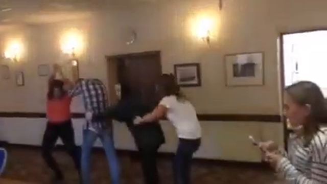 Сказка "Репка" для английских школьников. (Lingua, ICAN) смотреть онлайн