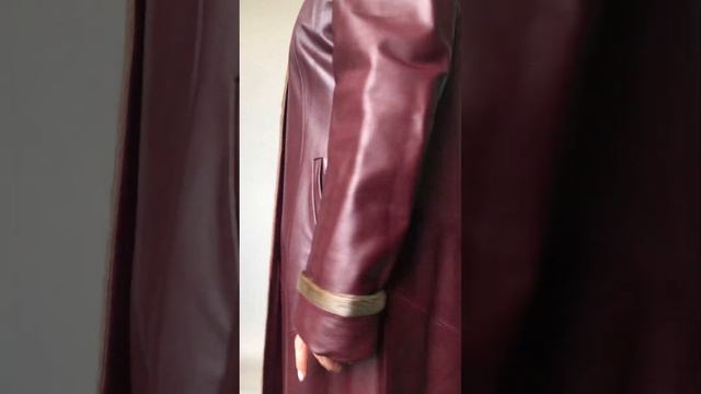 Плащ женский за 6000 ₽ в отличном состоянии YEZELUN нат.кожа отд.нерпа цв.бордовый р.46-48 /11750/ смотреть онлайн