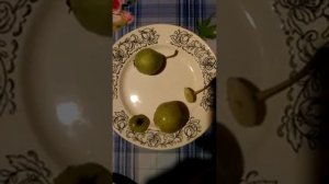 Готовим сухофрукты из летней груши -дичка.