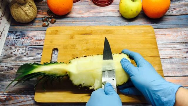 КАК КРАСИВО НАРЕЗАТЬ АНАНАС ?
