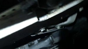 Как снять передний бампер на Mercedes-Benz W205. Замена решётки.
