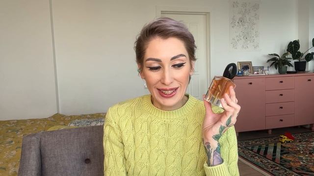 Giorgio Armani, зимняя капсула, всего два аромата которыми можно составить парфюмерный гардероб.
