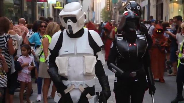 Desfile de la Legion Star Wars en Córdoba смотреть онлайн