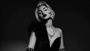 Hamidshax-Call-me-Original-Mix-_362.mp4