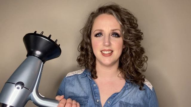 Natural Curls styled with the Hydro-Fusion Dryer and Diffuser смотреть онлайн