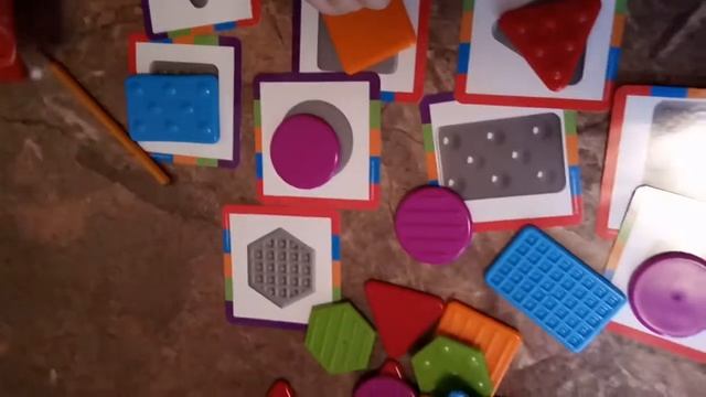 Игра на цветовосприятие..развитие тактильного восприятия... смотреть онлайн