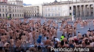 Desnudo en Bogotá para Spencer Tunick