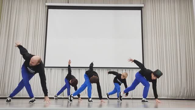 Physics Creation - Rocking Dance