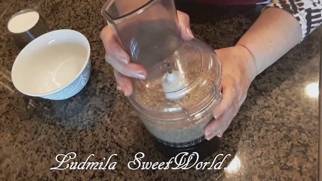 Булочки ароматные с орехом . смотреть онлайн