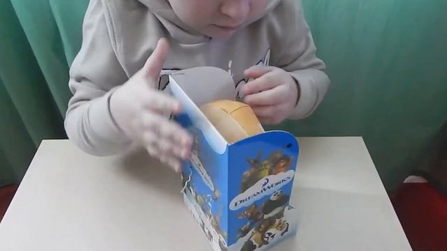 Акция Магнит! Игрушка в кружке! Маленькие герои ищут друзей! Босс-Молокосос!