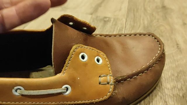 уход вазелином топсайдеры Dickson смотреть онлайн