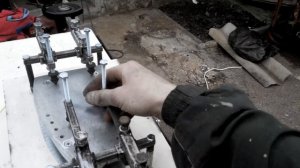 Самодельный сепаратор, аппарат для снятия стекла с дисплея телефона.