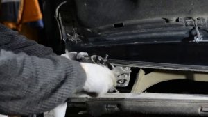 Замена передних стоек на Citroen C4 Grand Picasso 2