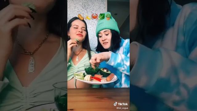 Молли молоко фуд челендж смотреть онлайн