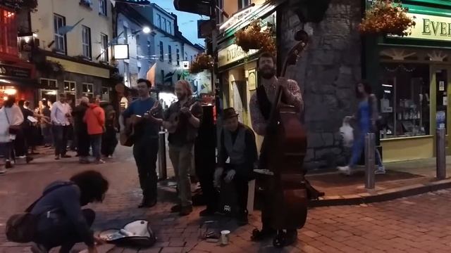 Street Music. Galway. Ireland. - Уличная музыка. Голуэй. Ирландия.