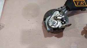 Простой способ ремонта ручника,Ford Mondeo 1,2