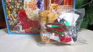 Новогодний подарок с мастер-классом по изготовлению игрушки "Фабрика новогодних игрушек"