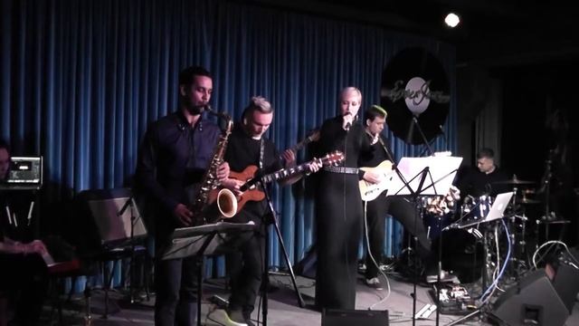 Uldjy Perе́z & FADE IN Project 12-11-2017 EverJazz Clud (Ekb) cover Lizz Wright смотреть онлайн